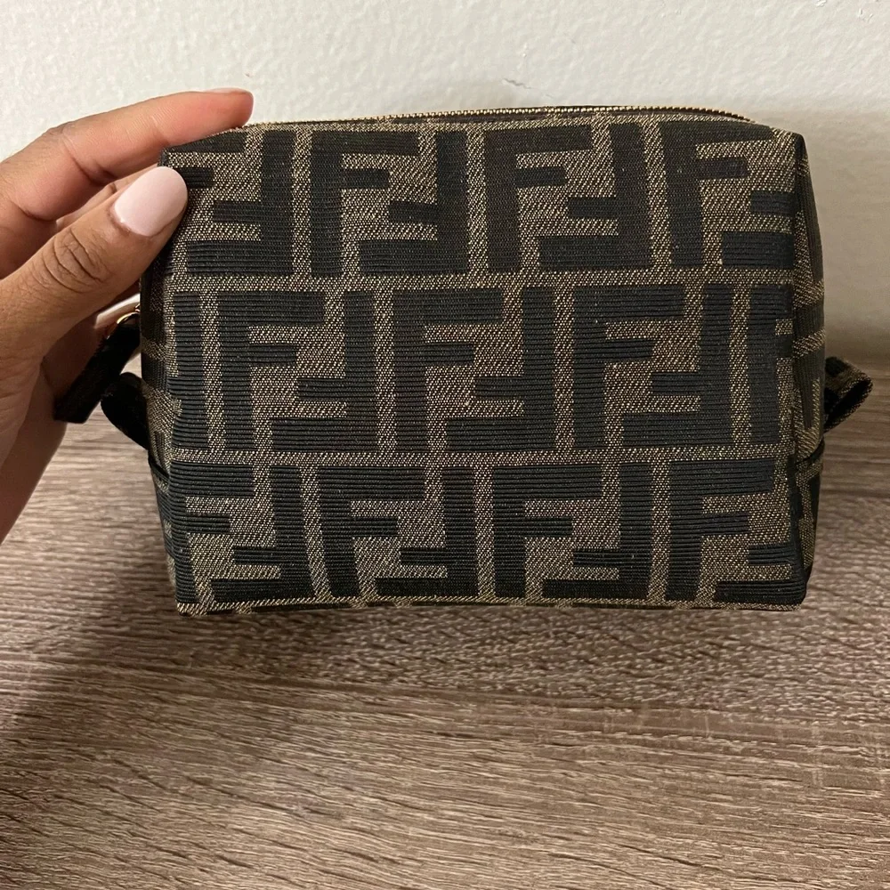 Fendi  cosmo pouch